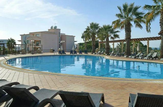 3 Star Hotel or Apartment in Albufeira