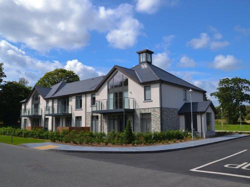 Killeen Castle Hunters Lodges