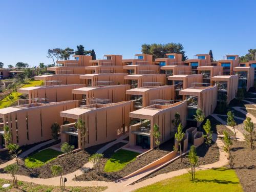 Palmares Signature Apartments