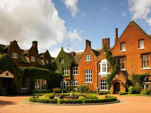 Sprowston Manor Hotel & Country Club