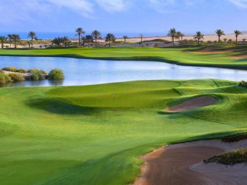 Yas Acres Golf & Country Club