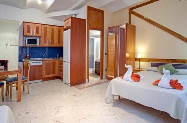 Property name image