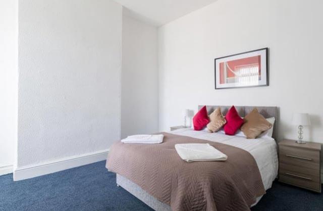 Property name image