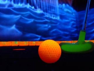 Glow in The Dark Mini Golf