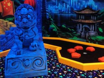 Glow Golf image