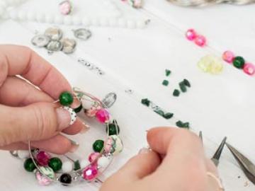 Jewellery Making image