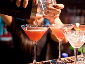 Mobile Cocktail Making image