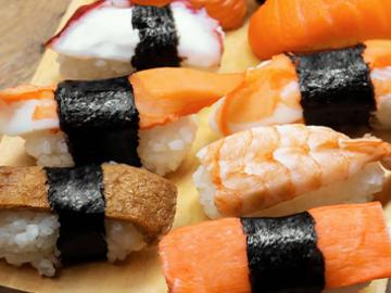 Naked Sushi Dinner image