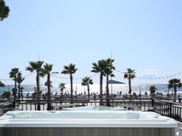 Rooftop Jacuzzi Package image