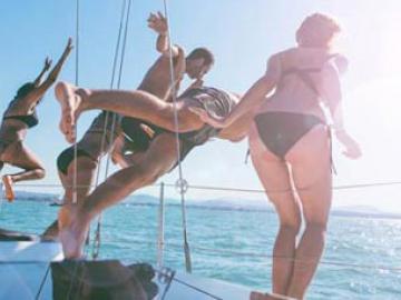Catamaran Cruise - 2.5 Hours image