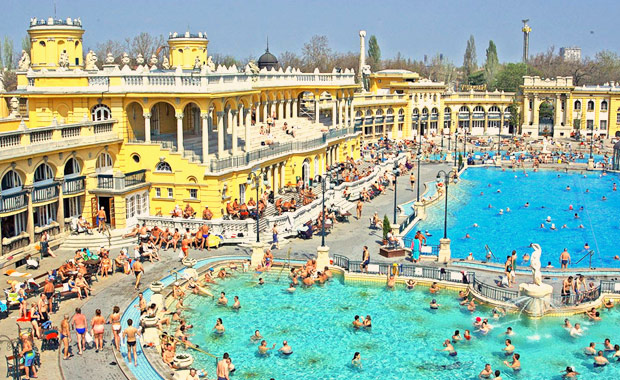 Buda Beauties on a Budget image