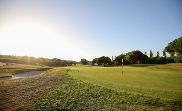 Bom Sucesso Resort (3 Nights + 2 Rounds)