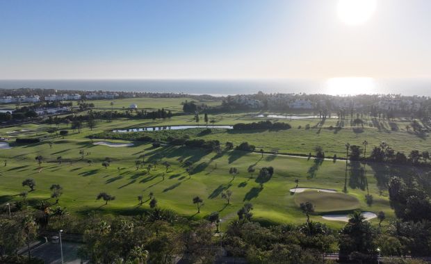 Barcelo Costa Ballena Golf & Spa (7 nights, Half Board + 5 Rounds)