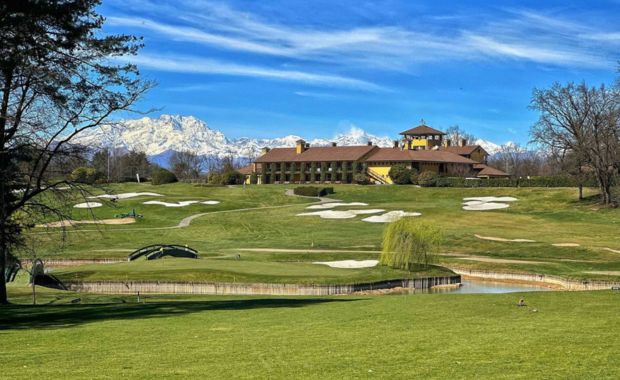 Golf Hotel Castelconturbia (2 Nights, B&B + 2 Rounds)