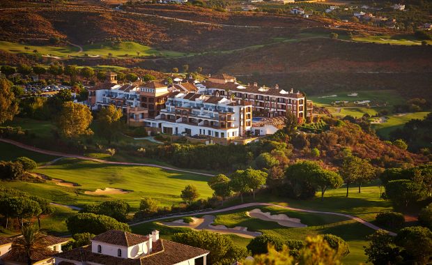 La Cala Golf Resort (3 Nights, B&B + 2 Rounds)