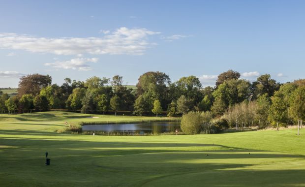 Fota Island Resort (1 Night + 2 Rounds)