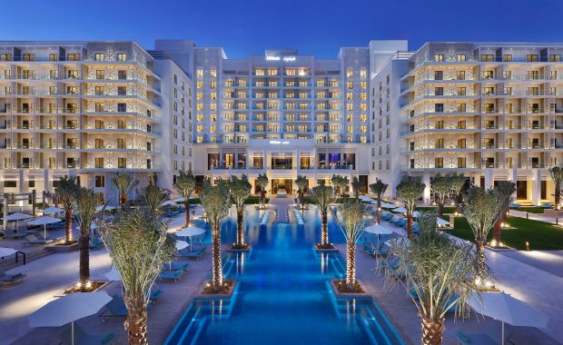 Hilton Yas Island (5 Nights + 3 Rounds)