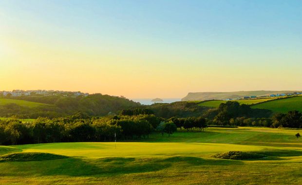 The Point at Polzeath (3 Nights + 3 Rounds)