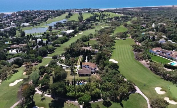 Duquesa Golf Club (3 Nights + 2 Rounds)