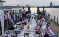 party cruise image
