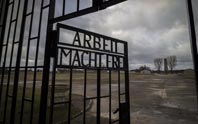 sachsenhausen concentration camp tour image