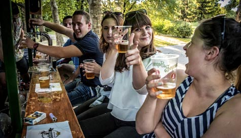 beer bike image