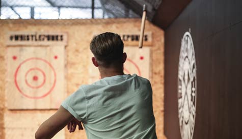 urban axe throwing image