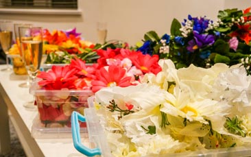 mobile flower crown workshop image