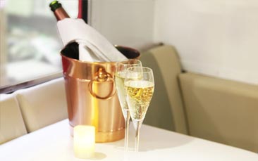 boozy afternoon tea bus image
