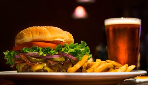 burger and a beer image