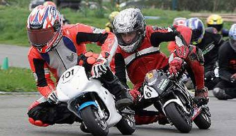 mini motos image