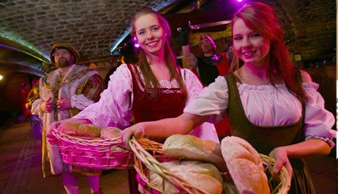 medieval banquet image