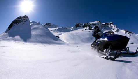golden circle tour + snow mobiles image