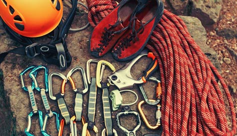 climbing image