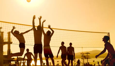beach games image
