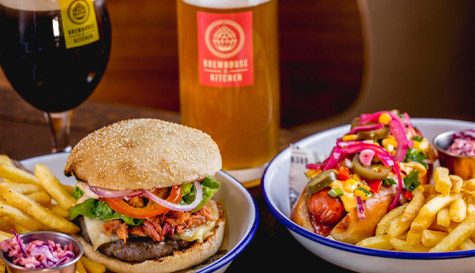 beer tasting and meal image