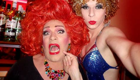 drag queen dinner image
