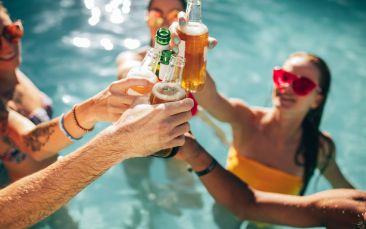 beach club entry image
