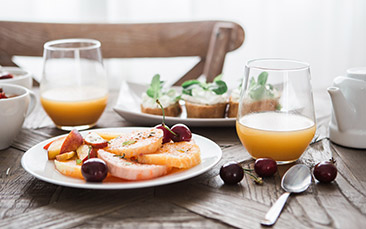 bottomless brunch image