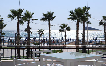 rooftop jacuzzi package image