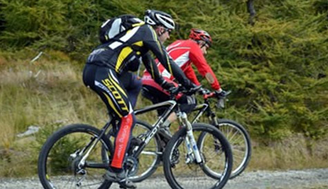 mountain bike tour & waterpark image