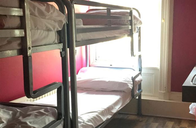 Belfast Hostel Hen Accommodation In Belfast