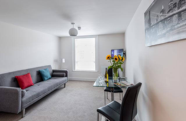 high street apartments image