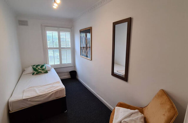 Bath accommodation