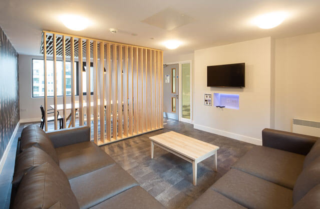 Bath accommodation