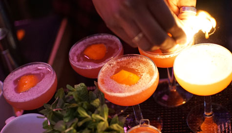 cocktail masterclass at hidden indie bar image