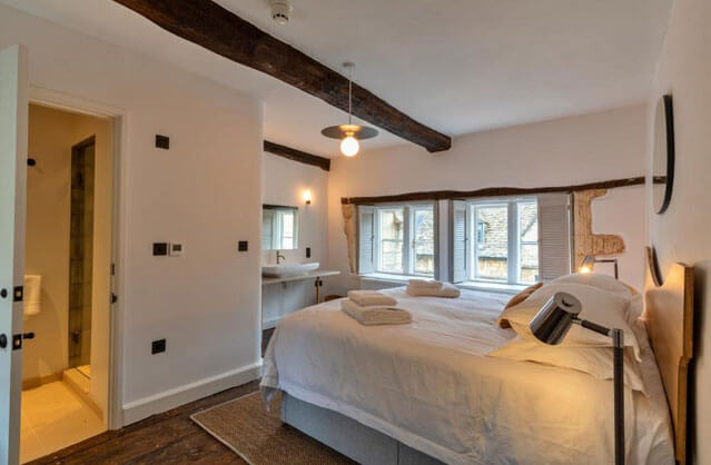 Cheltenham Self-catering Accommodation - Painswick Place