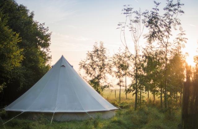 Bath accommodation