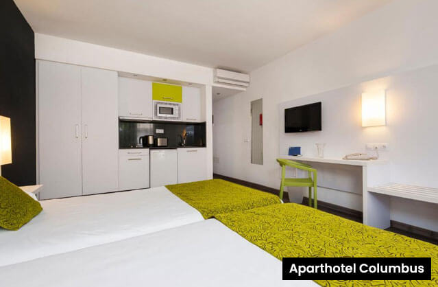 central hotel or apartments image