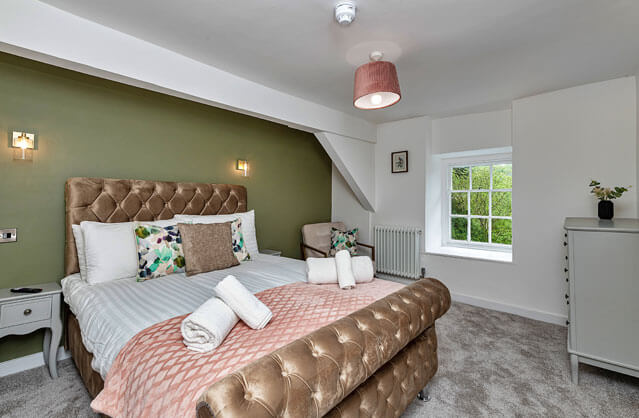 owen manor image